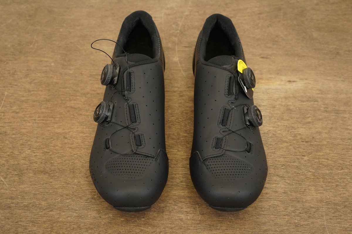 NEW Size 45.5 (EU) 11.5 (UK) 12.5 (US) Bontrager XXX Clipless Road Shoes