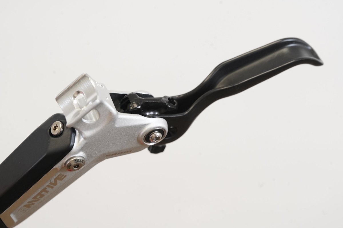 NEW SRAM Motive Ultimate Disc Brake Calipers + Levers MTB