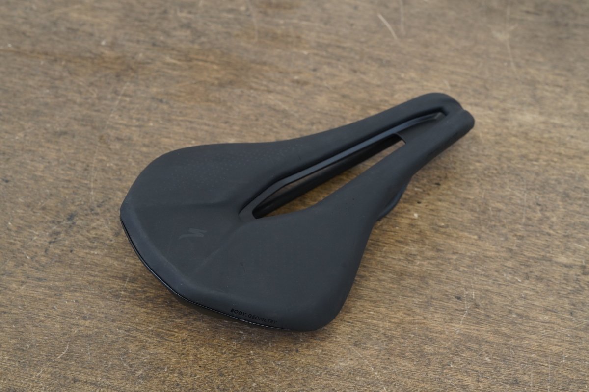 NEW TAKE-OFF 143mm Specialized Power Expert Titanium Rail Road Saddle 229g