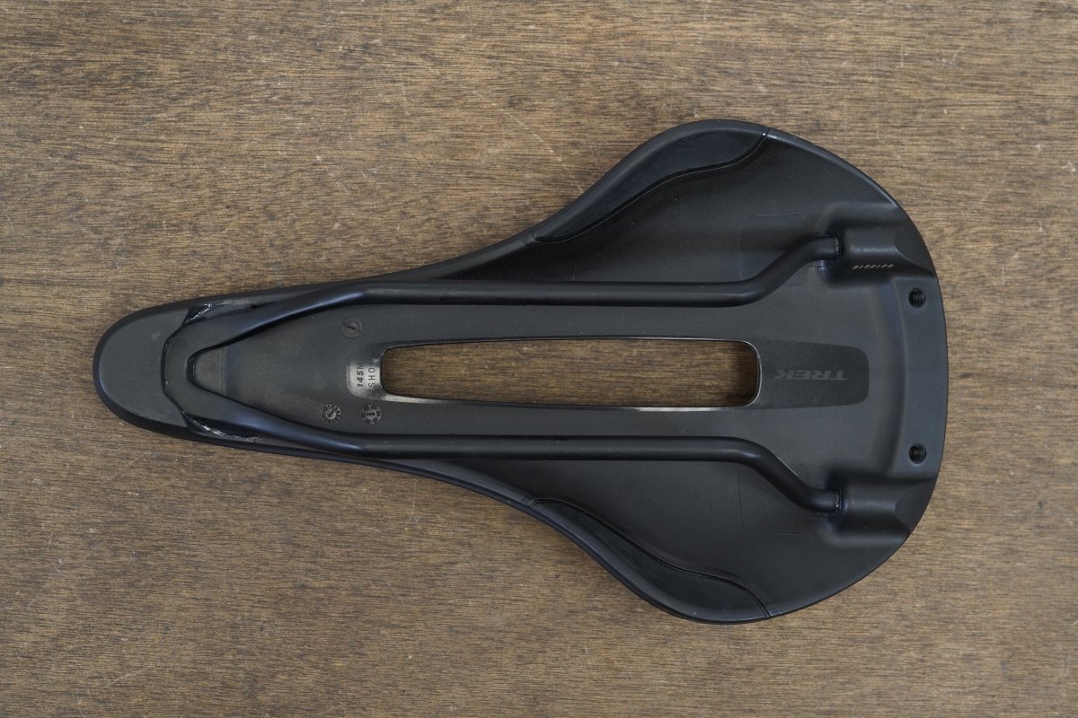 NEW TAKE-OFF 145mm Bontrager Verse Pro Carbon Rail Road Saddle 178g