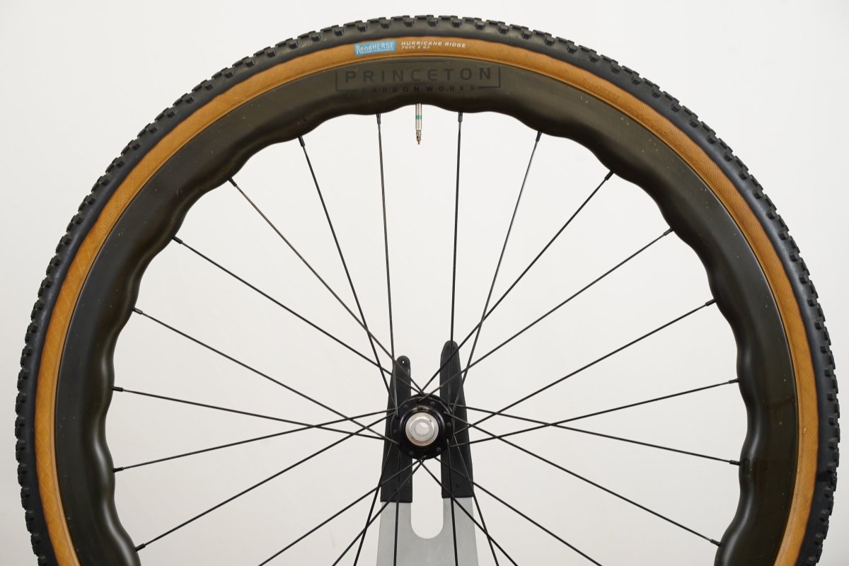 Princeton CarbonWorks Grit 4540 White Industries CLD Tubeless Carbon Disc Wheelset