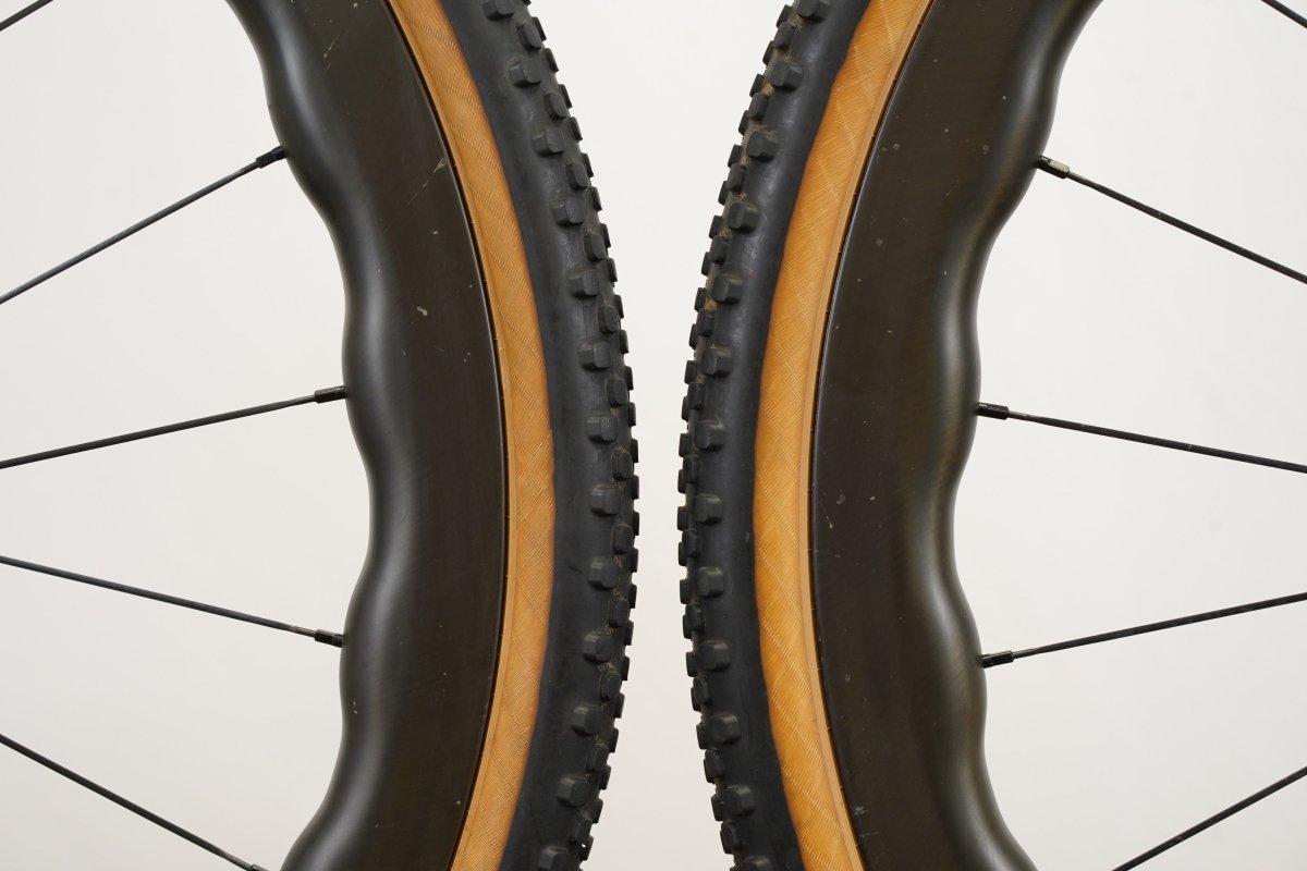Princeton CarbonWorks Grit 4540 White Industries CLD Tubeless Carbon Disc Wheelset