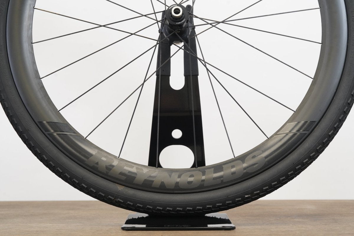 Reynolds 46 Aero Industry Nine Torch Carbon Tubeless Disc Brake Wheelset 11 Speed