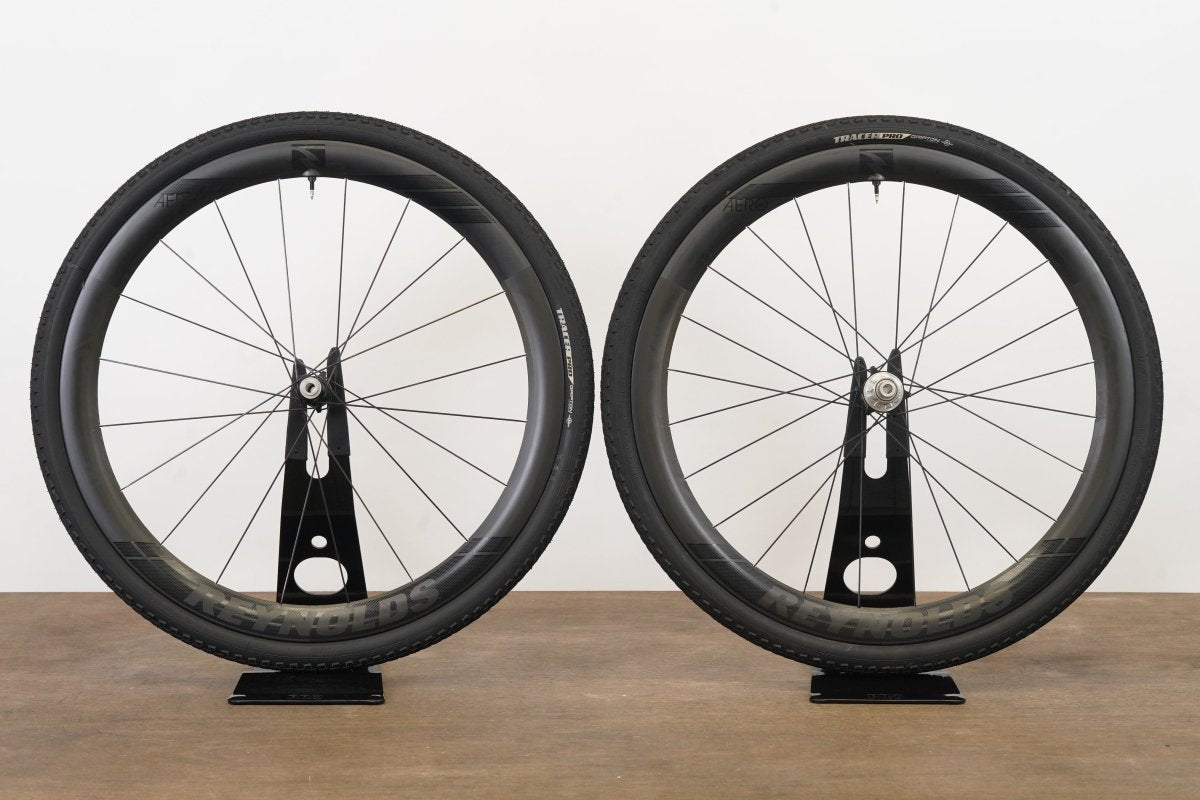 Reynolds 46 Aero Industry Nine Torch Carbon Tubeless Disc Brake Wheelset 11 Speed