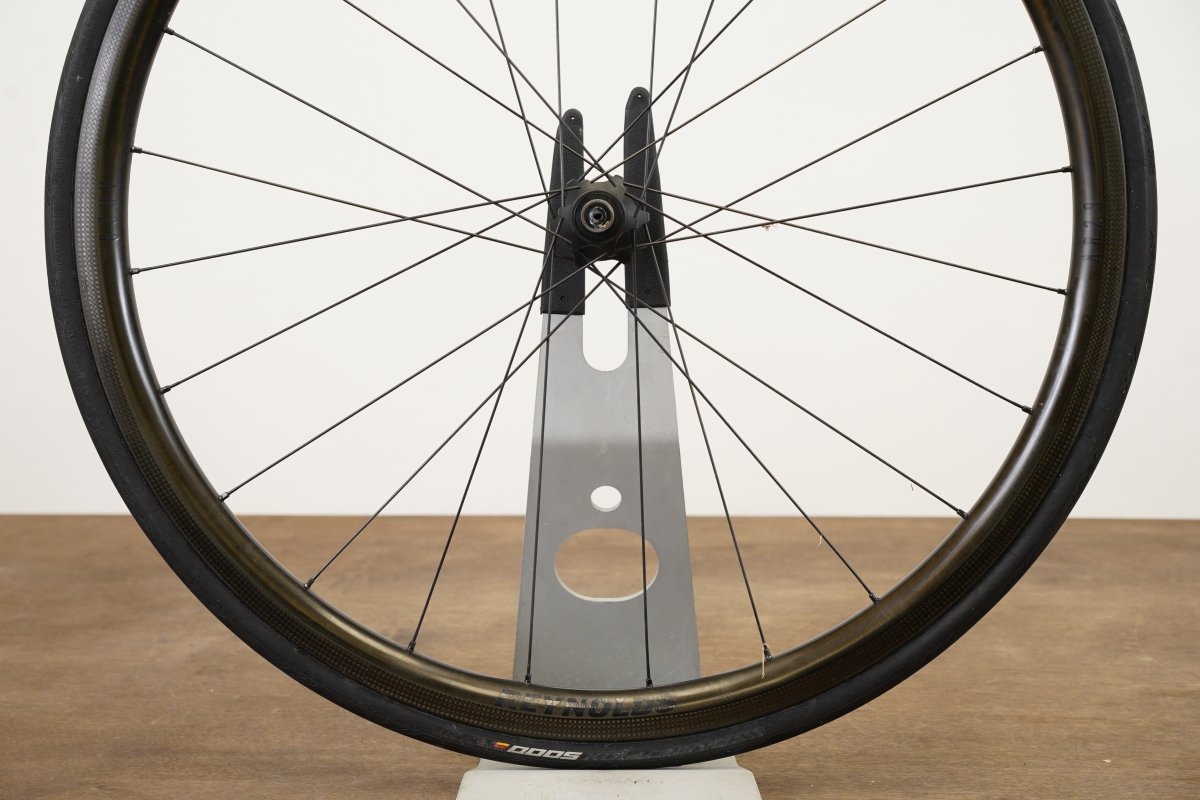 Reynolds AR29 Carbon Clincher Rim Wheelset Shimano/SRAM 11 Speed