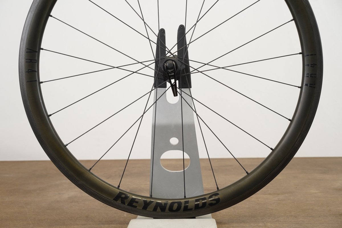 Reynolds AR41 Carbon Tubeless Clincher Rim Brake Wheelset 11 Speed AR 41