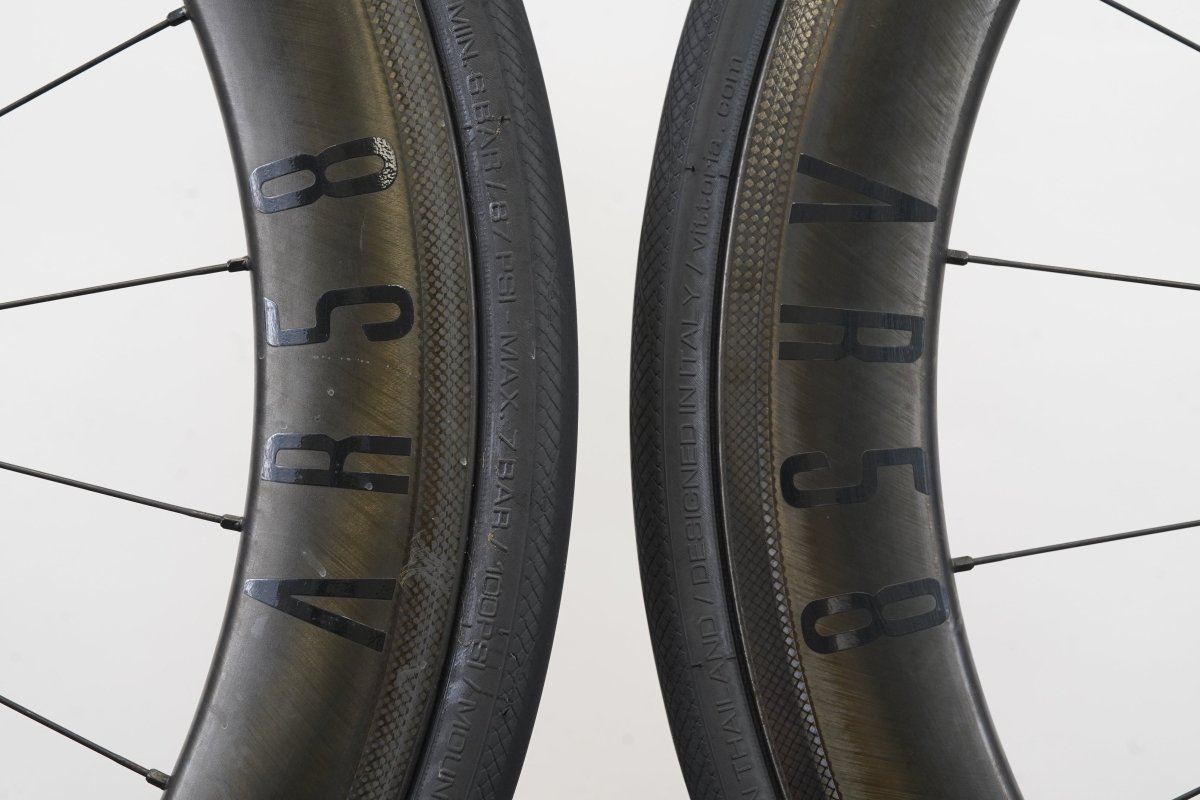 Reynolds AR58 Carbon Tubeless Clincher Rim Brake Wheelset 11 Speed AR 58