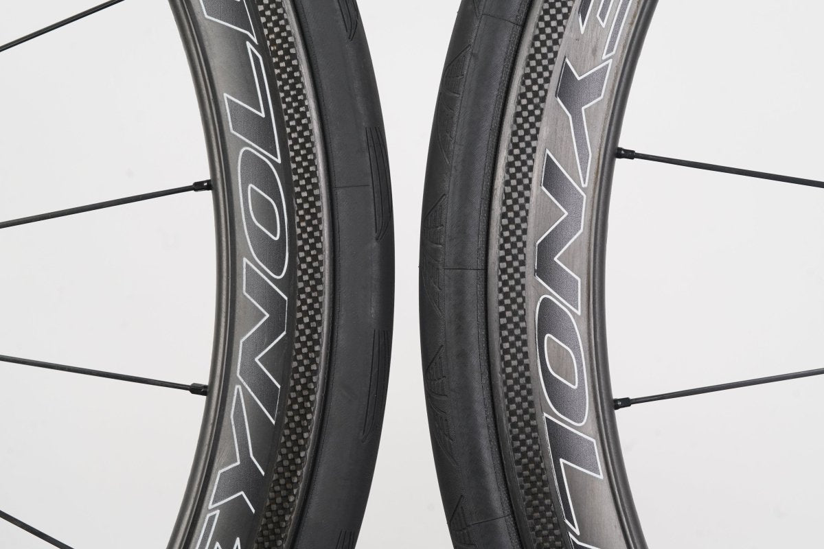 Reynolds Assault Carbon Tubeless Rim Brake Wheelset Shimano/SRAM 11 Speed