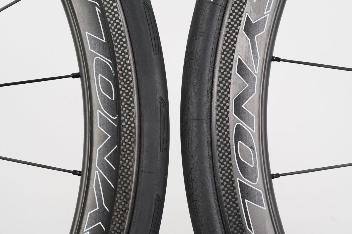 Reynolds Assault Carbon Tubeless Rim Brake Wheelset Shimano/SRAM 11 Speed