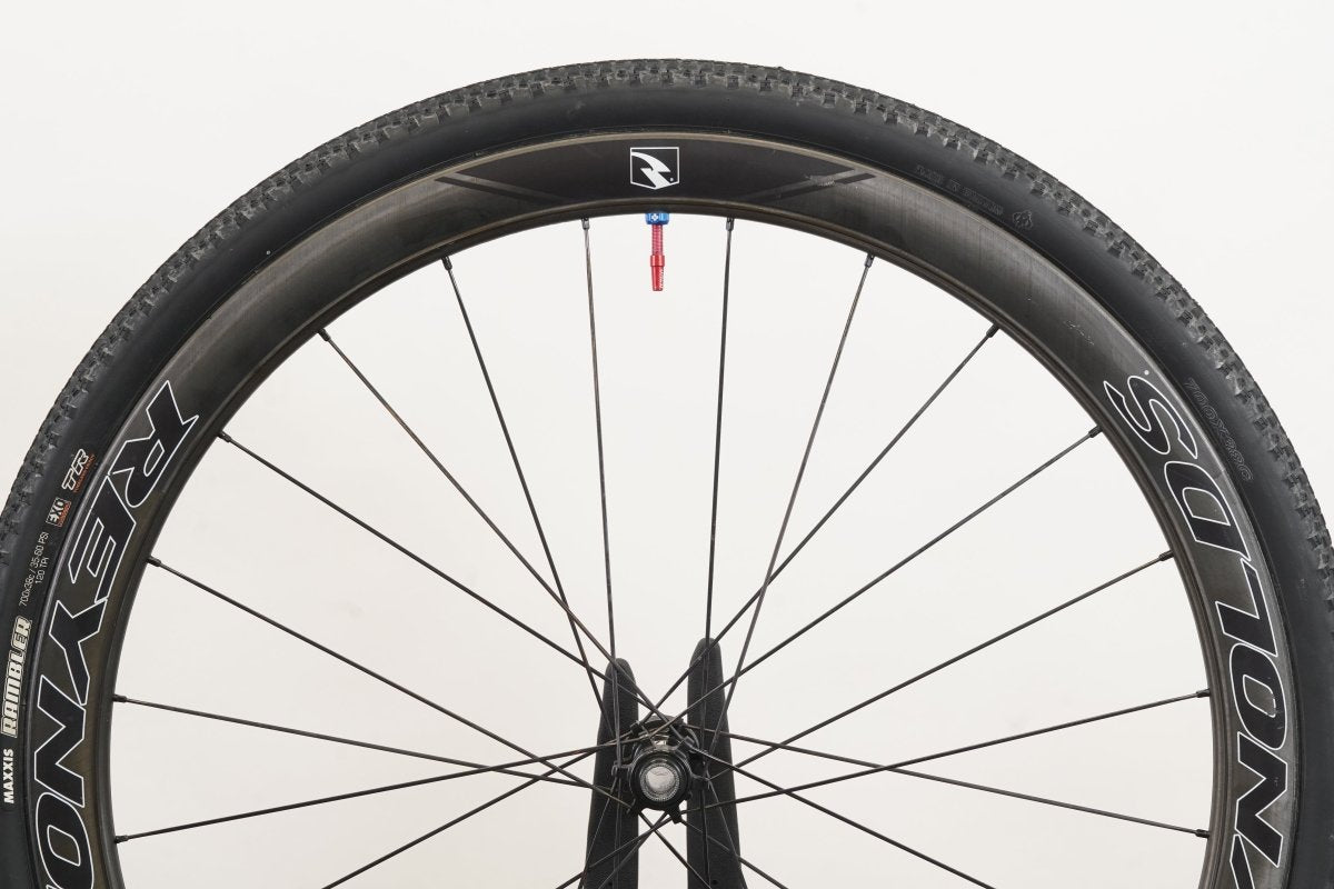 Reynolds Assault SLG Carbon Tubeless Clincher Disc Brake Wheelset 11 Speed