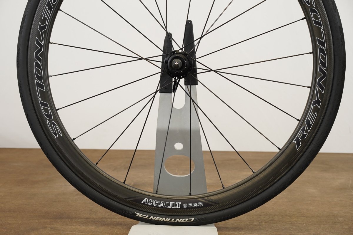 Reynolds Assault SLG Carbon Tubeless Clincher Rim Brake Wheelset 11 Speed