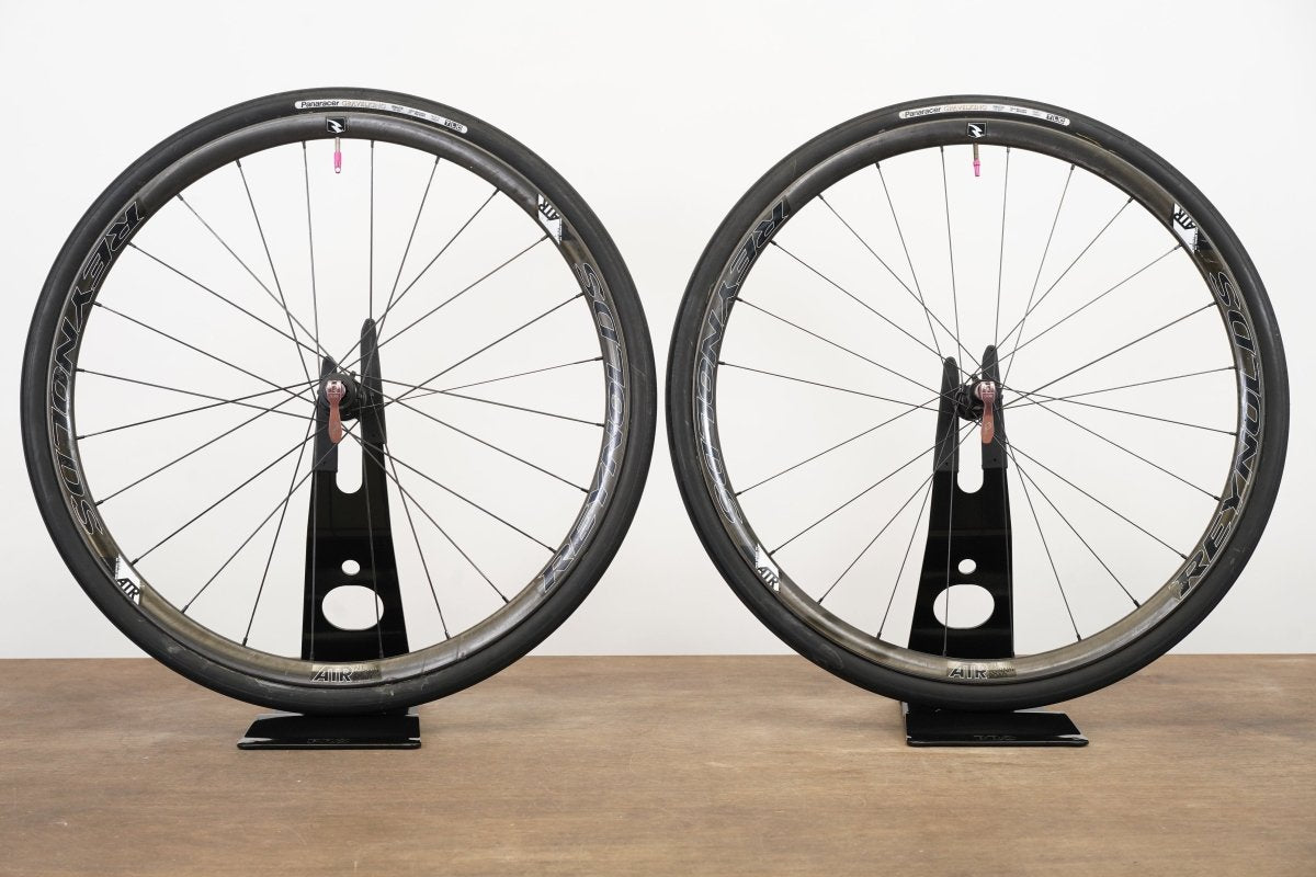 Reynolds ATR Carbon Tubeless Disc Brake Wheelset Shimano/SRAM 11 Speed