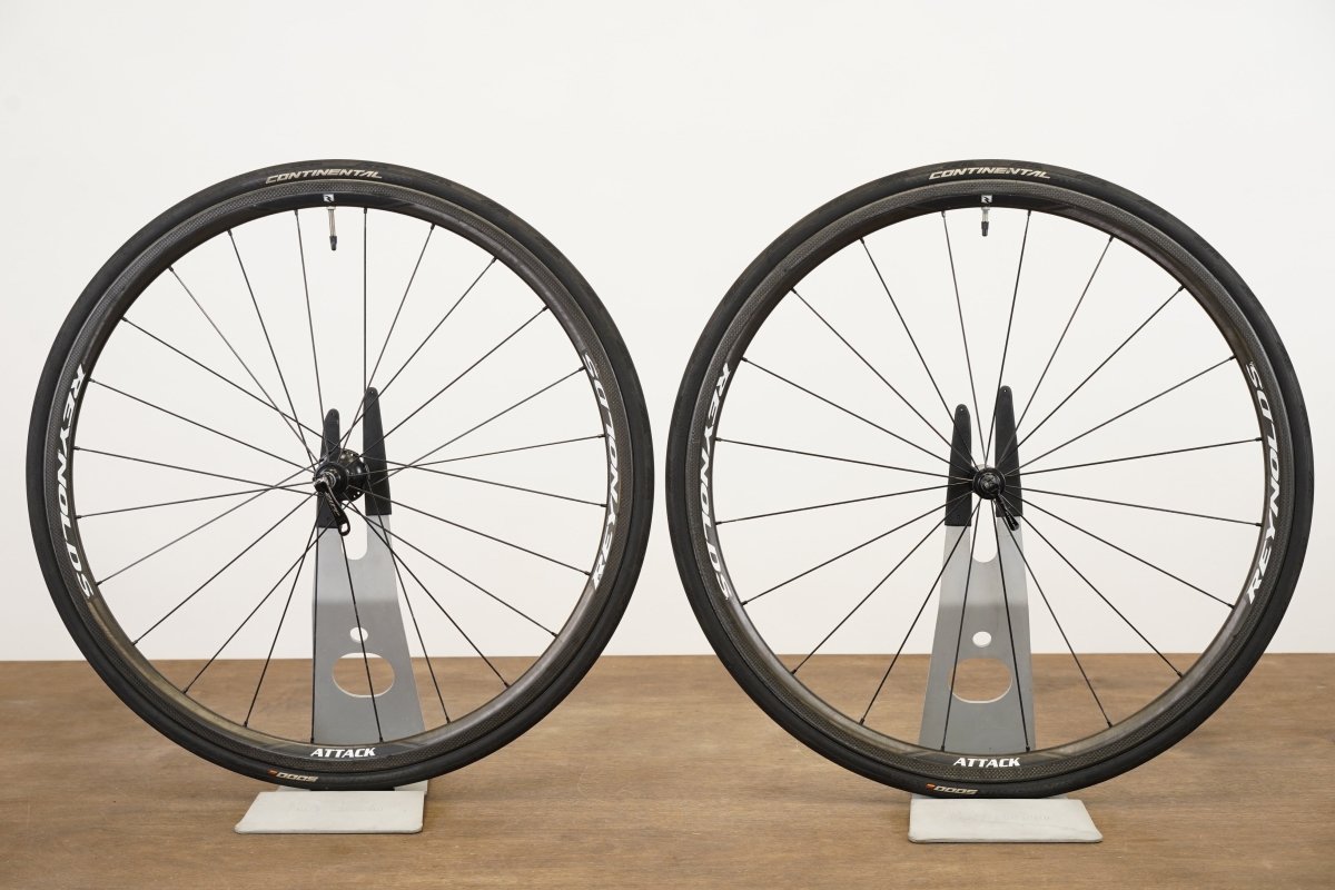 Reynolds Attack Carbon Clincher Rim Brake Wheelset Shimano/SRAM 11 Speed