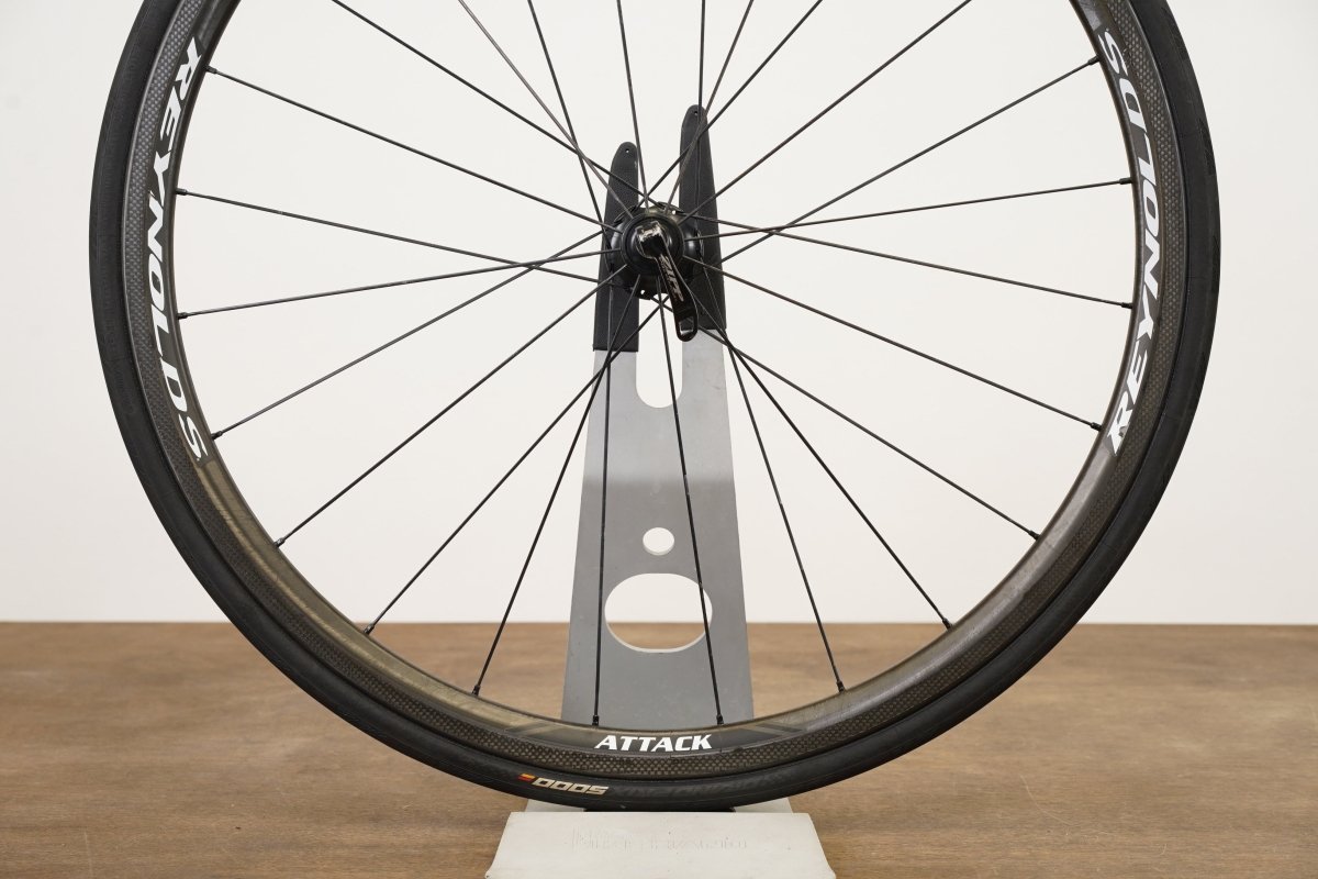 Reynolds Attack Carbon Clincher Rim Brake Wheelset Shimano/SRAM 11 Speed