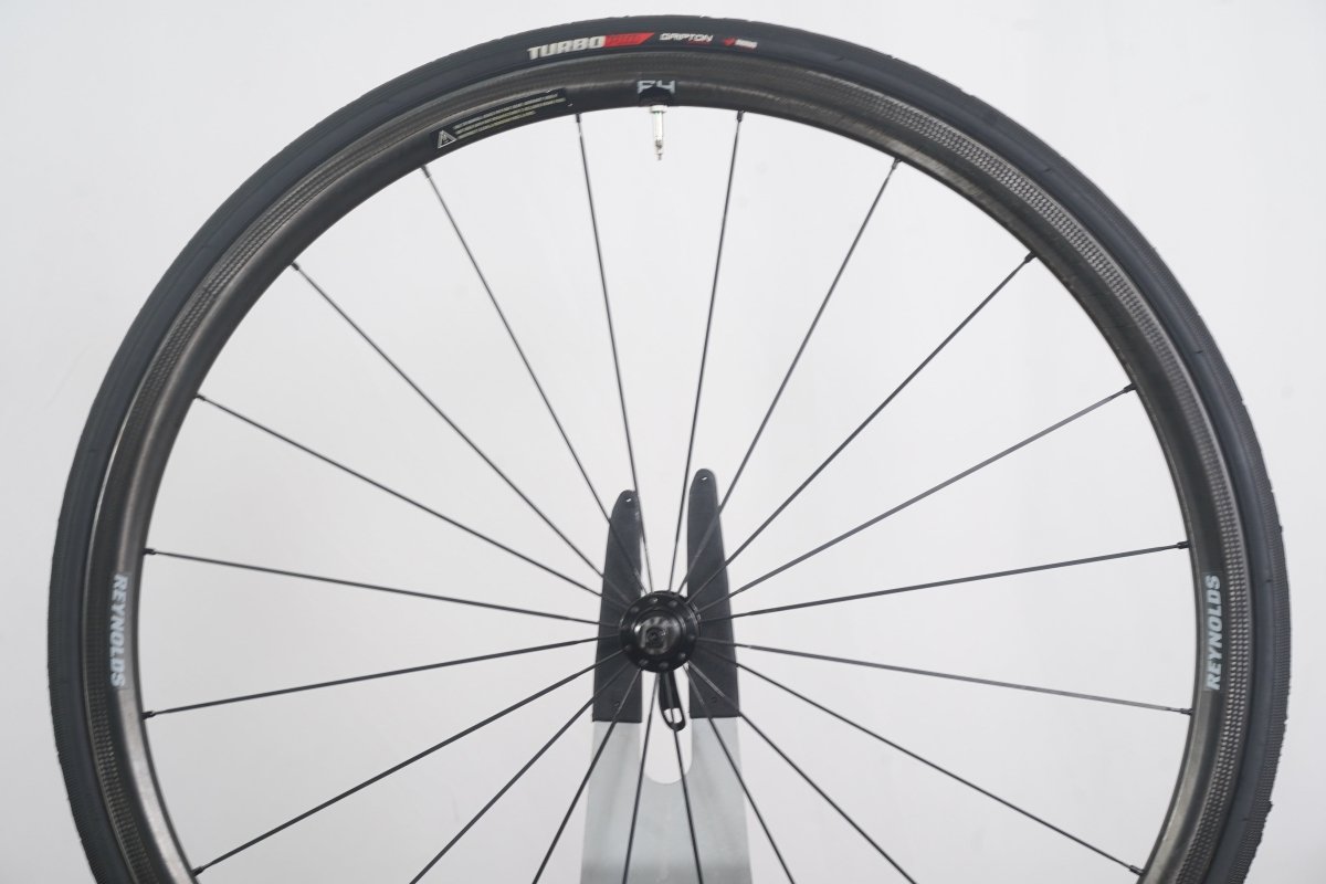 Reynolds R3 Carbon Tubeless Clincher Rim Brake Wheelset Shimano/SRAM 11 Speed