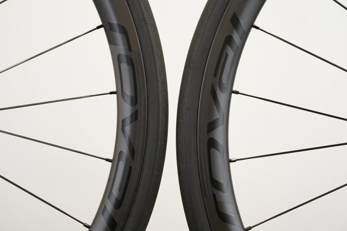 Roval Alpinist CL Carbon Tubeless Disc Brake Wheelset SRAM XDR 12 Speed