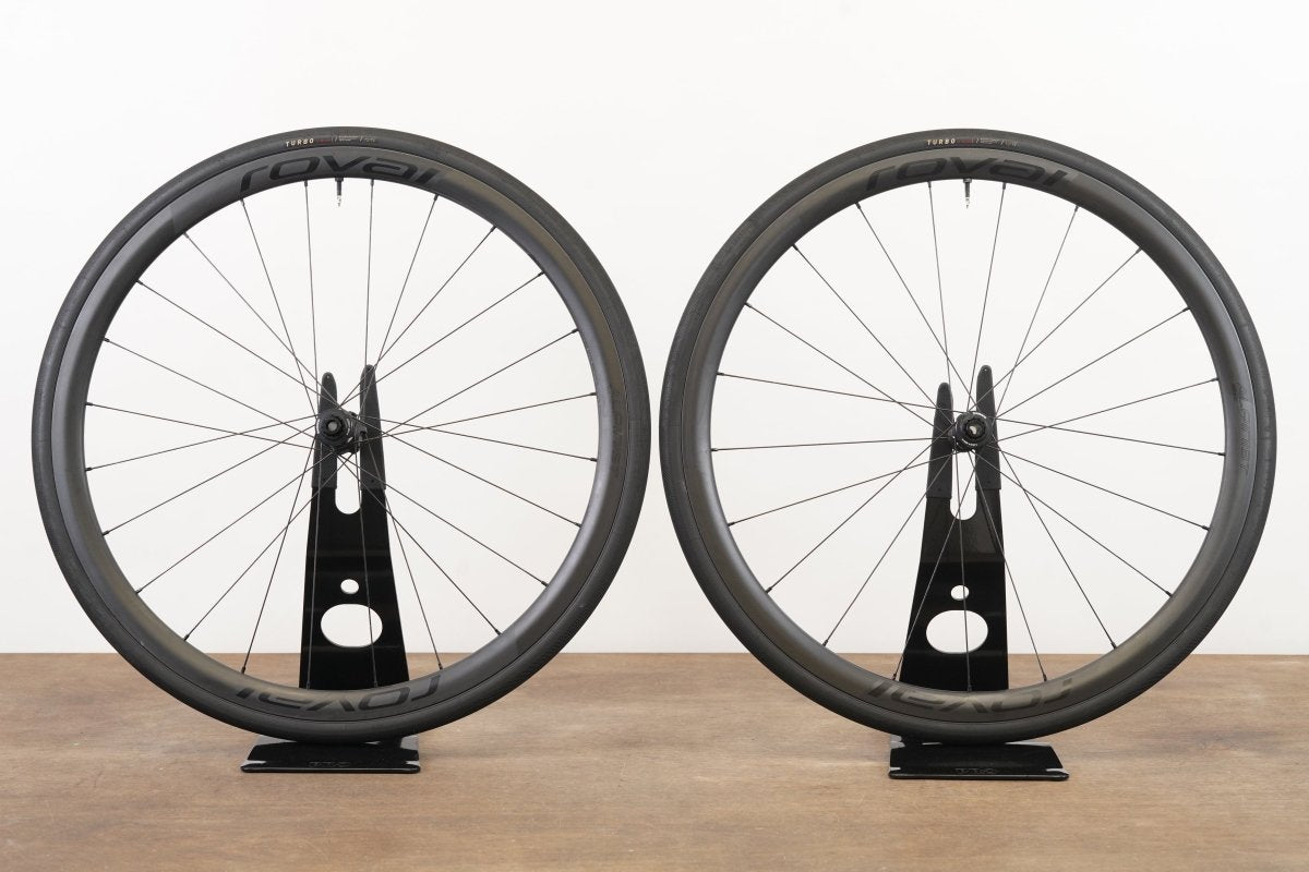 Roval Alpinist CL II Carbon Tubeless Disc Brake Wheelset Shimano/SRAM 11 Speed