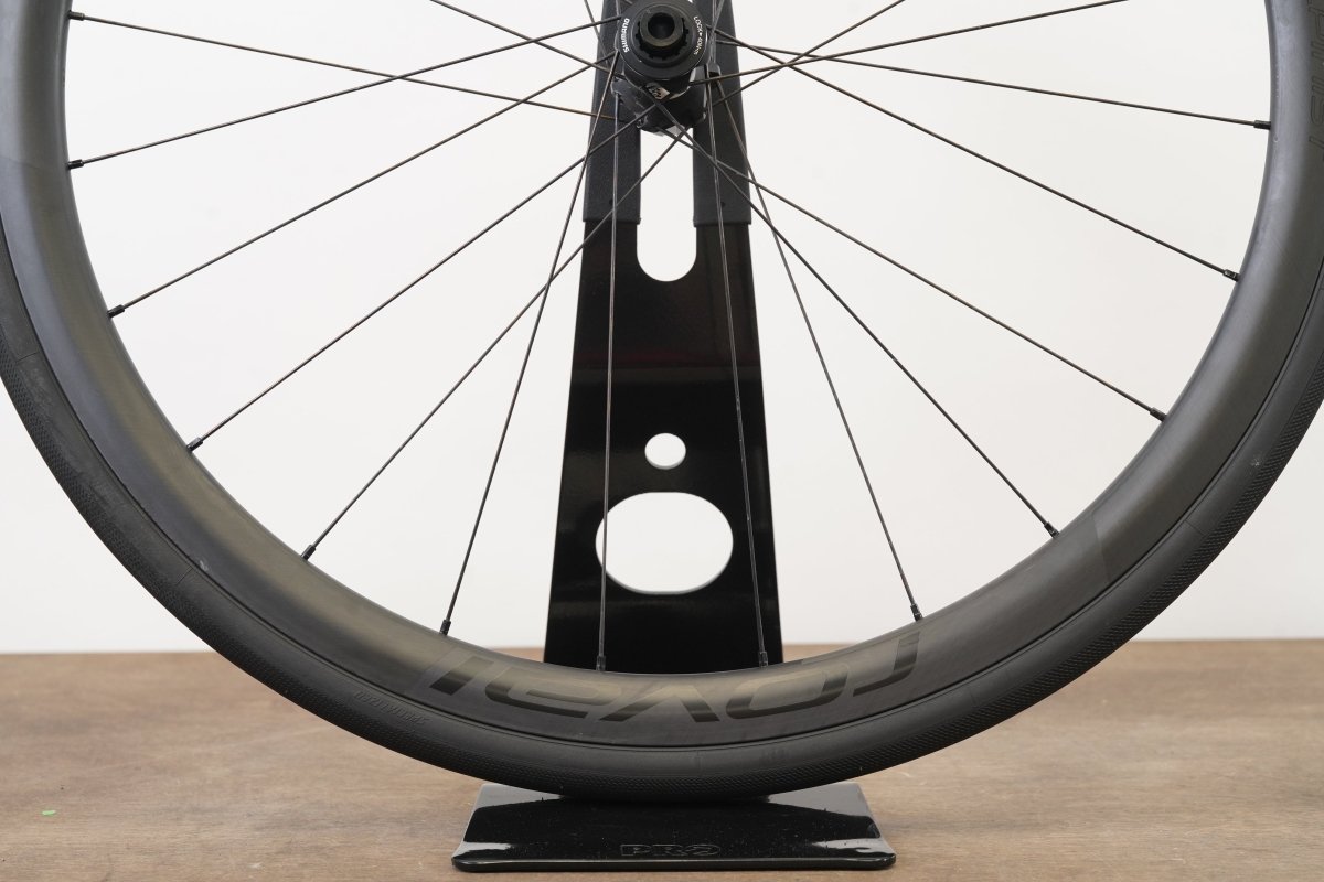 Roval Alpinist CL II Carbon Tubeless Disc Brake Wheelset Shimano/SRAM 11 Speed