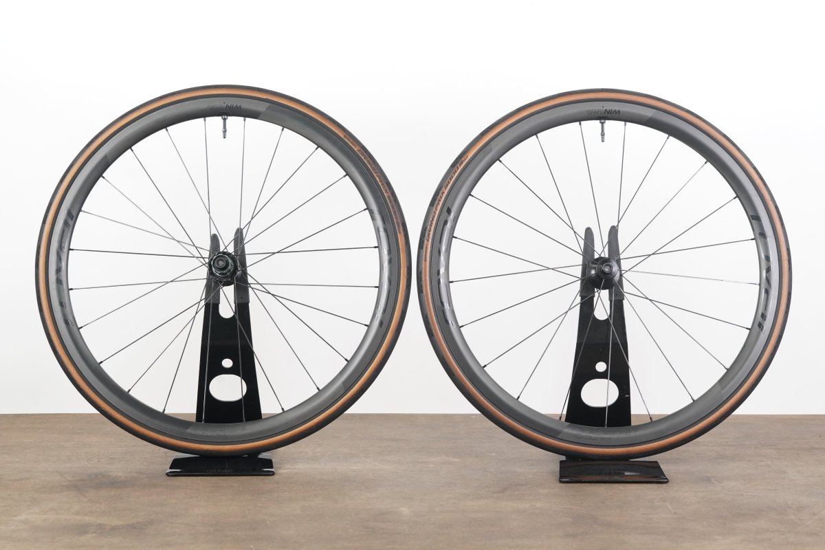 Roval Alpinist CLX Carbon Clincher Disc Brake Wheelset Shimano/SRAM 11 Speed