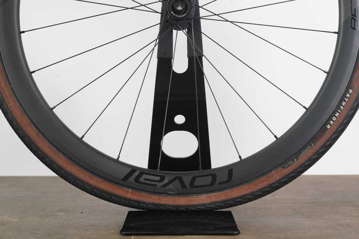 Roval C38 Carbon Tubeless Clincher Disc Brake Wheelset SRAM XDR 12 Speed