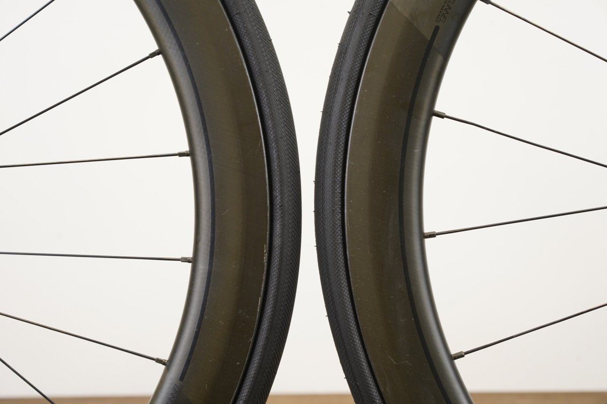 Roval CL 50 Carbon Tubeless Clincher Disc Brake Wheelset Shimano/SRAM 11 Speed