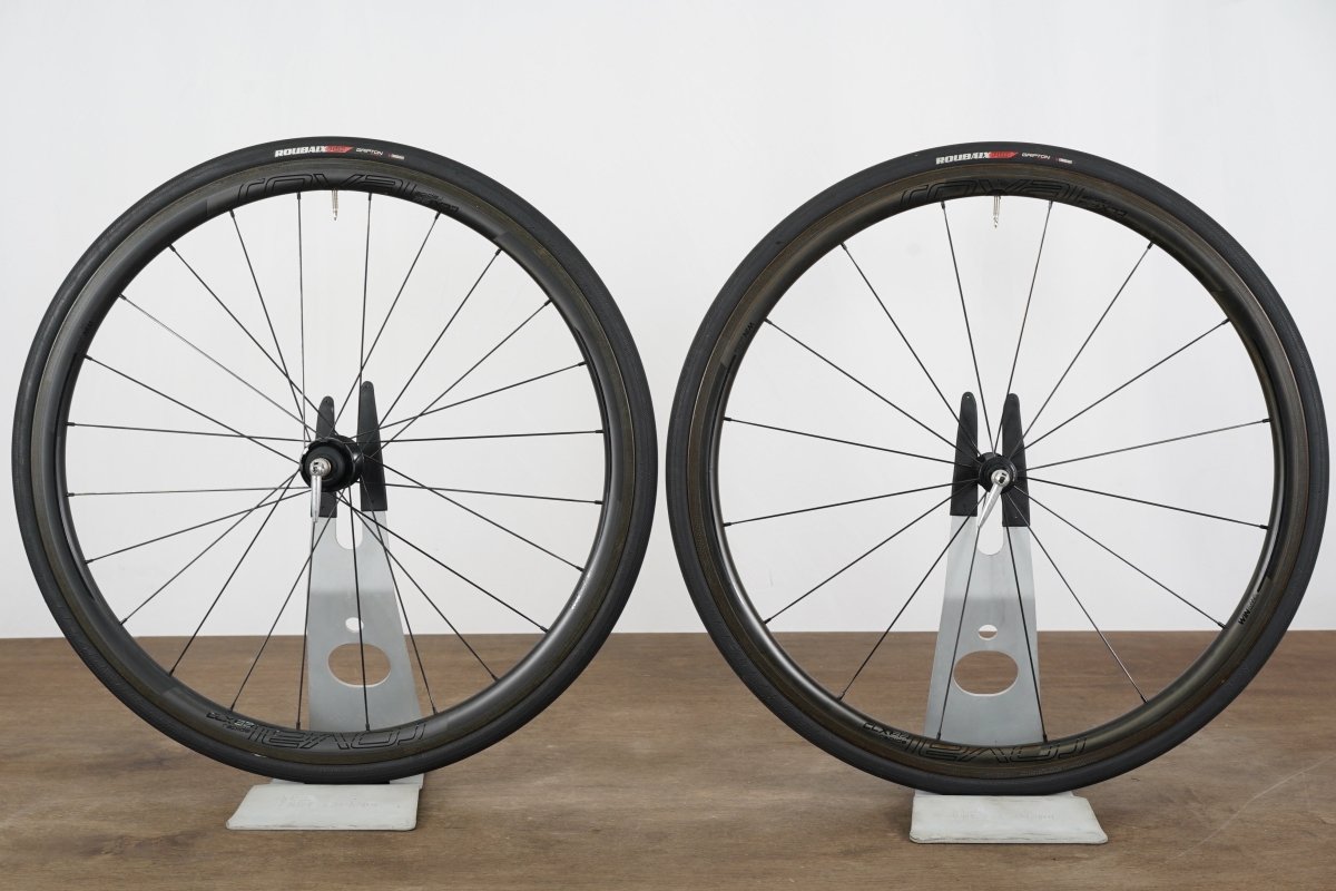 Roval CLX 32 Carbon Clincher Rim Brake Wheelset Shimano/SRAM 11 Speed