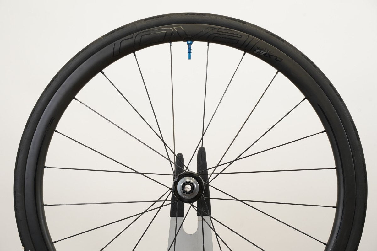 Roval CLX 32 Carbon Tubeless Clincher Disc Brake Wheelset Shimano/SRAM 11 Speed