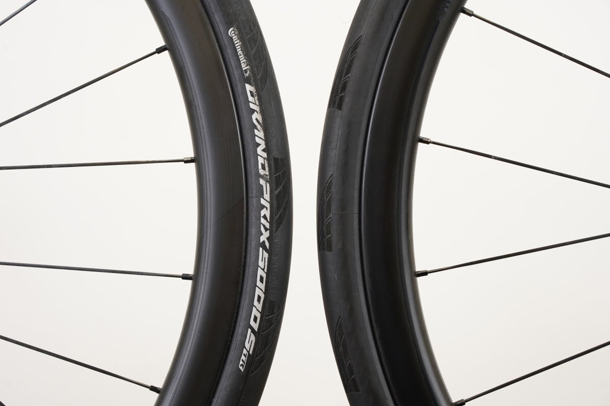 Roval CLX 32 Carbon Tubeless Clincher Disc Brake Wheelset SRAM XDR 12 Speed