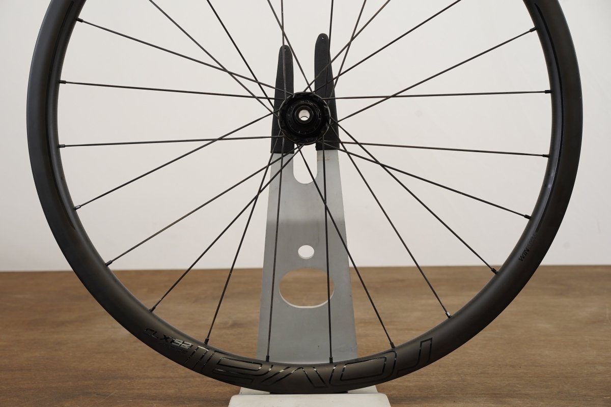 Roval CLX 32 Carbon Tubeless Clincher Disc Brake Wheelset SRAM XDR 12 Speed
