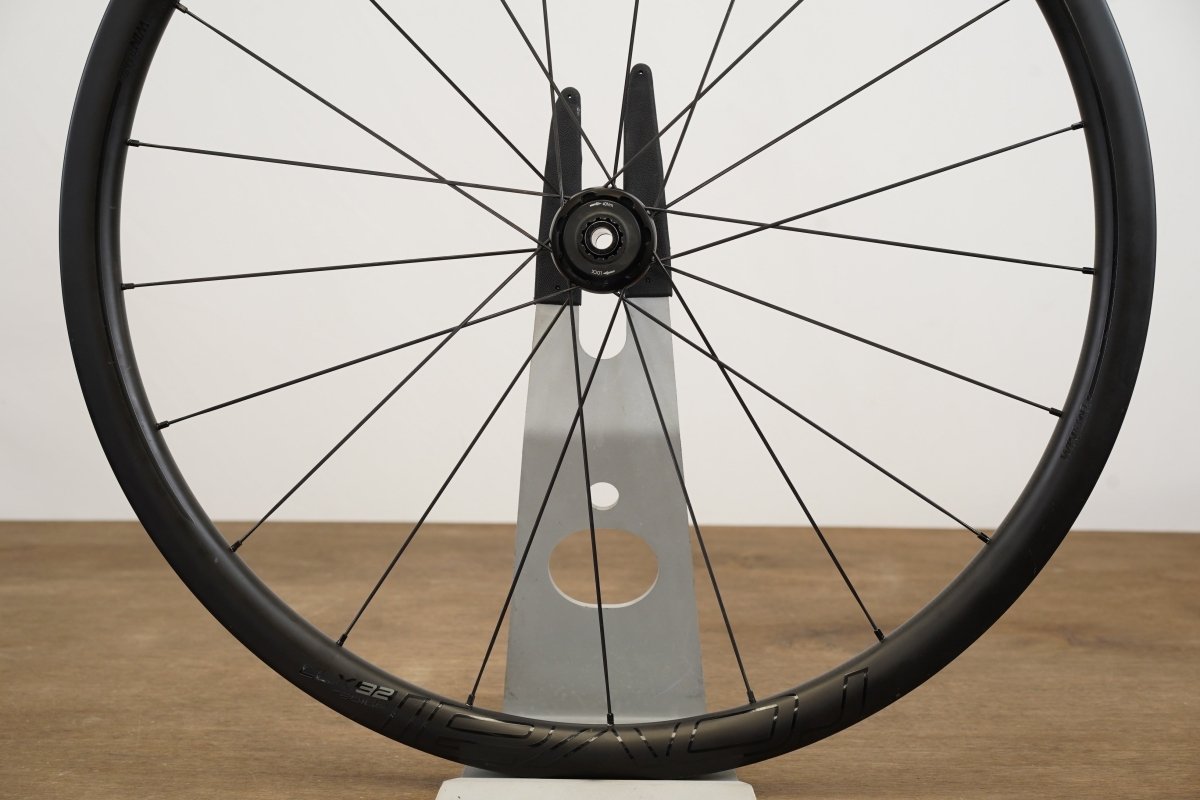 Roval CLX 32 Carbon Tubeless Clincher Disc Brake Wheelset SRAM XDR 12 Speed