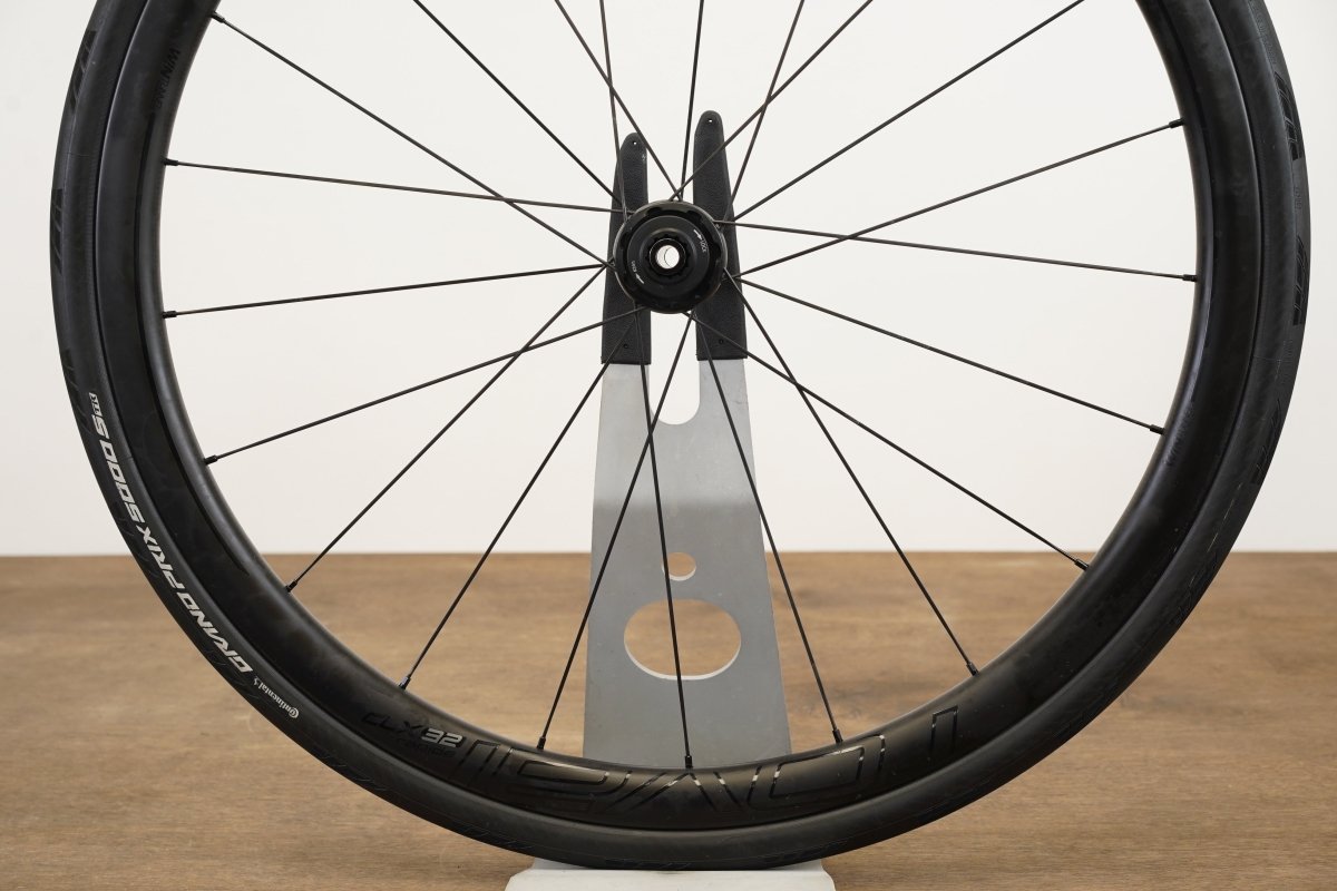 Roval CLX 32 Carbon Tubeless Clincher Disc Brake Wheelset SRAM XDR 12 Speed
