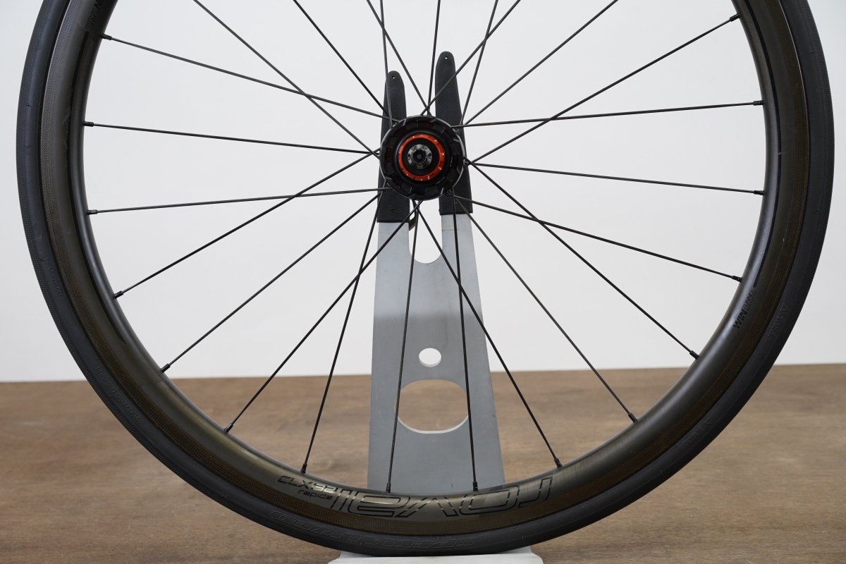 Roval CLX 32 Carbon Tubeless Clincher Rim Brake Wheelset Shimano/SRAM 11 Speed