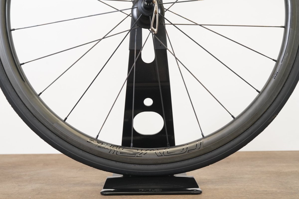 Roval CLX 32 Carbon Tubeless Clincher Rim Brake Wheelset Shimano/SRAM 11 Speed