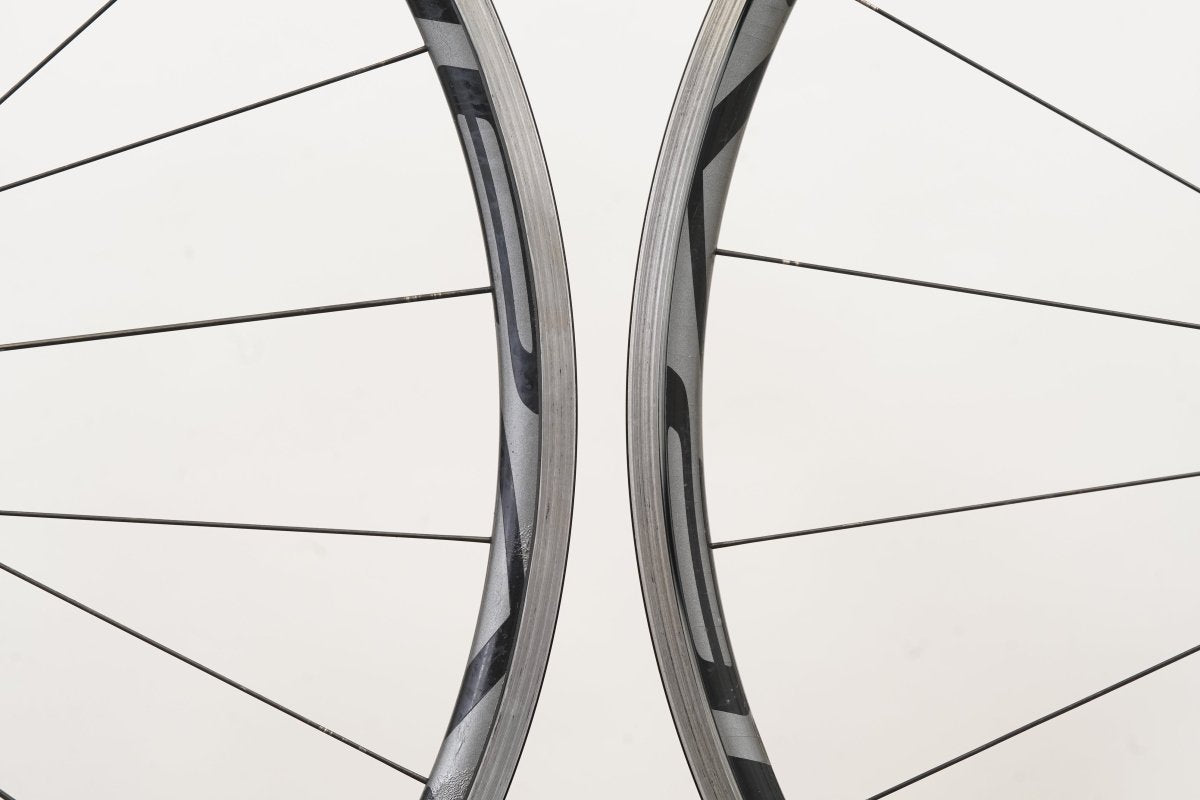 Roval Fusee 25 SL Alloy Clincher Rim Brake Wheelset Shimano/SRAM 10 speed