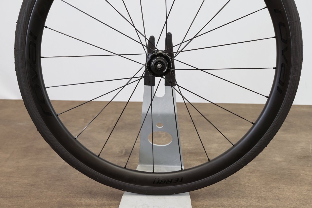 Roval Terra CLX Carbon Tubeless Clincher Disc Brake Wheelset Shimano/SRAM 11 Speed