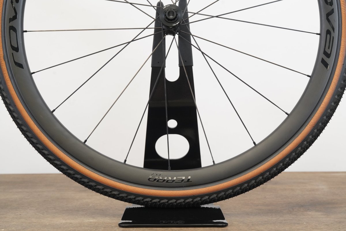 Roval Terra CLX Carbon Tubeless Clincher Disc Brake Wheelset SRAM XDR 12 Speed
