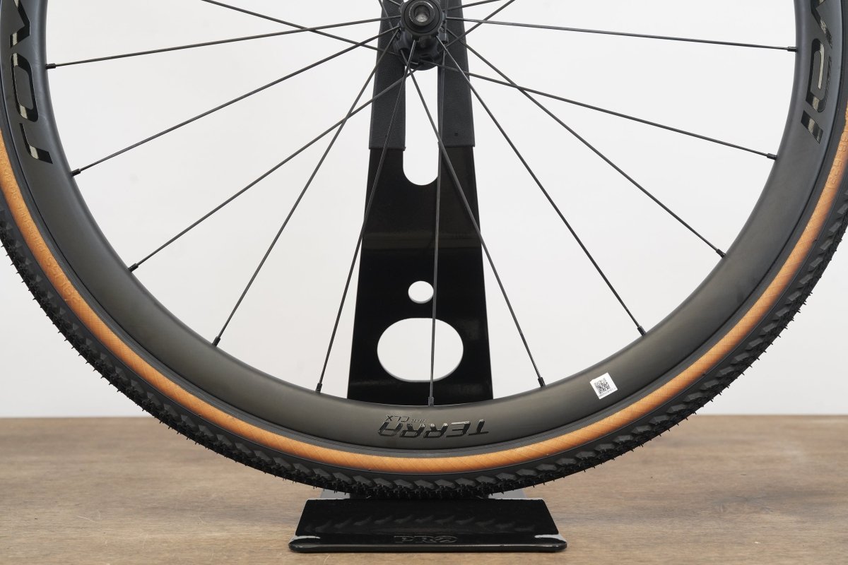 Roval Terra CLX Carbon Tubeless Clincher Disc Brake Wheelset SRAM XDR 12 Speed