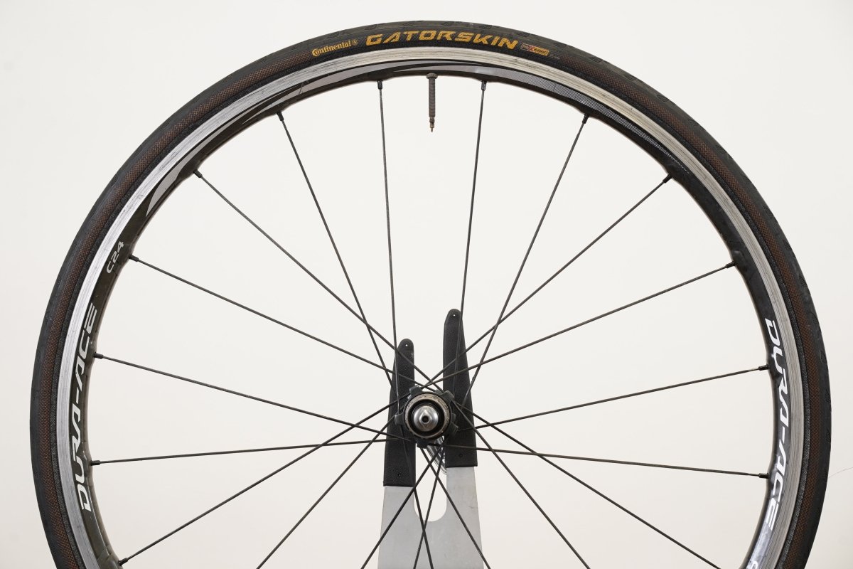 Shimano Dura-Ace WH-9000 C24 Carbon Clincher Rim Brake Wheelset 11 Speed
