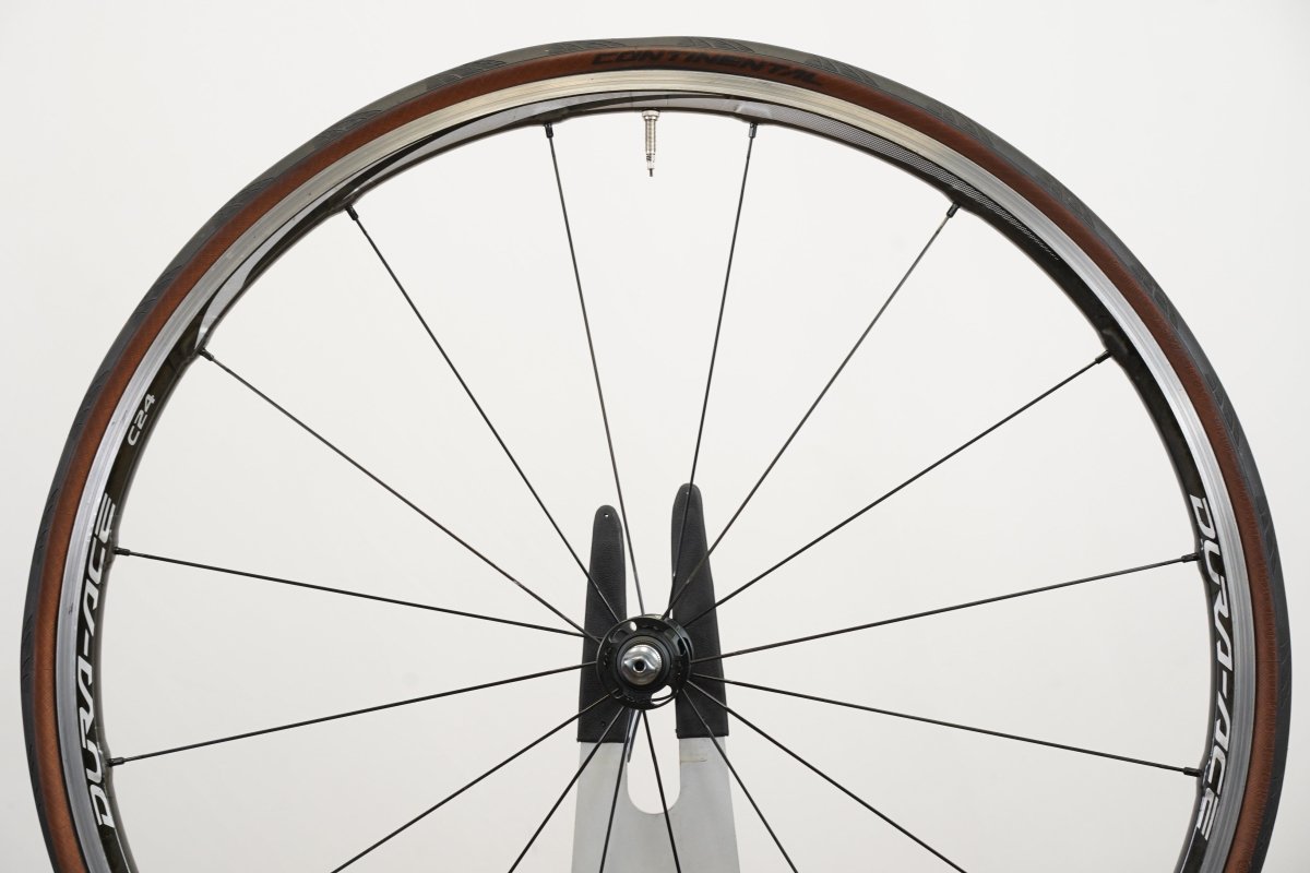 Shimano Dura-Ace WH-9000 C24 Carbon Clincher Rim Brake Wheelset 11 Speed