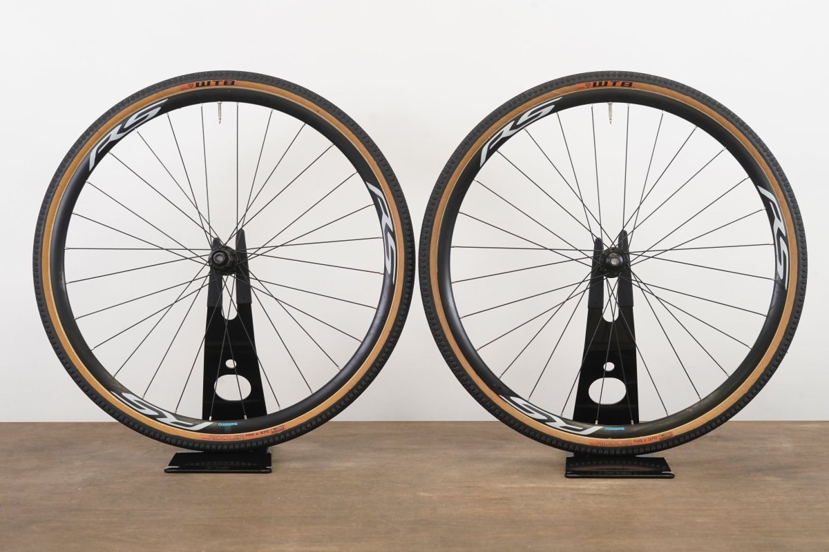 Shimano RS WH-RS170 Tubeless Clincher Alloy Disc Brake Wheelset 11 Speed