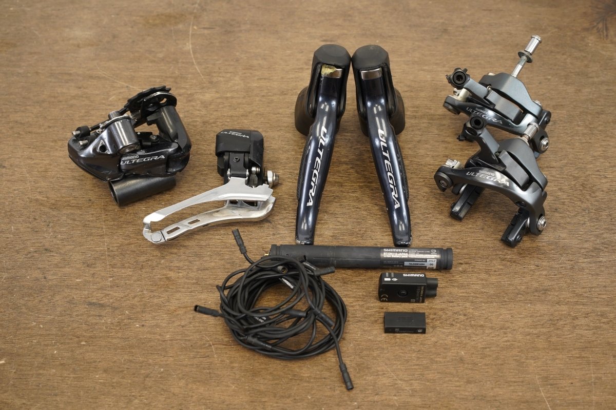 Shimano Ultegra 6870 Di2 11 Speed Electronic Rim Brake Road Groupset
