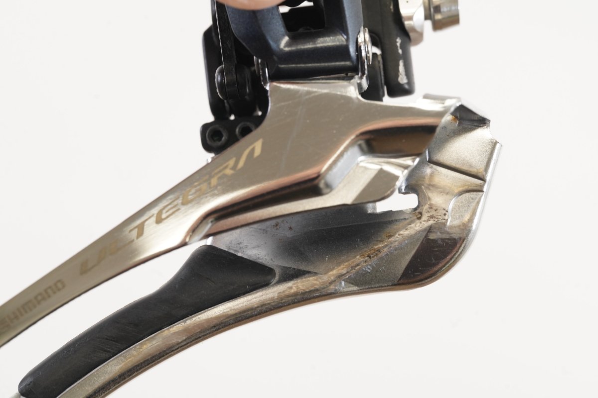 Shimano Ultegra FD-R8000 Mechanical Braze-On Front Derailleur 8000