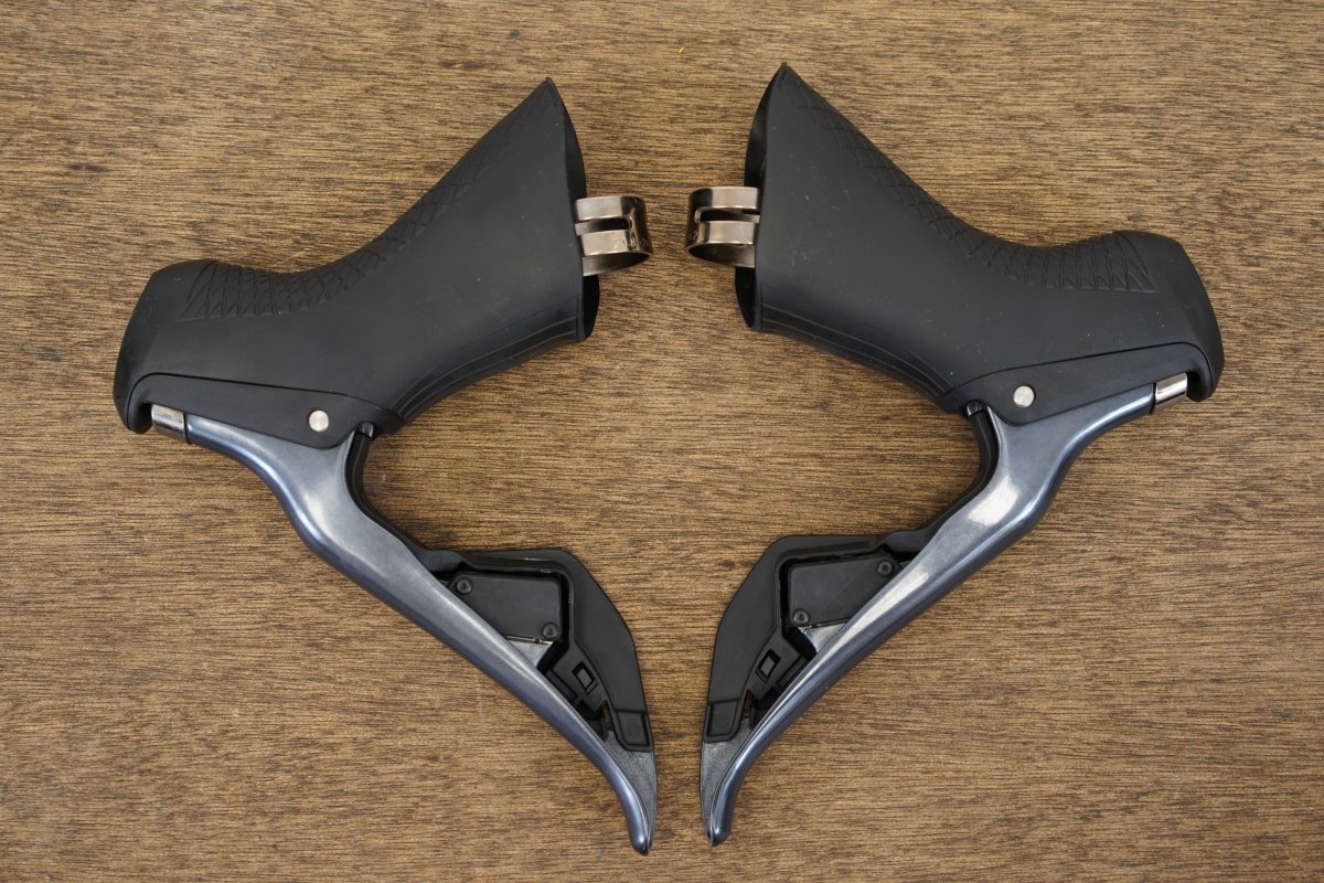 Shimano Ultegra R8050 Di2 11 Speed Electronic Direct Mount Rim Road Groupset 8050