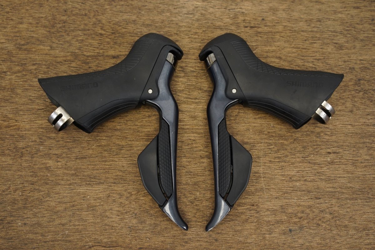 Shimano Ultegra R8050 Di2 11 Speed Electronic Rim Brake Road Groupset 8050