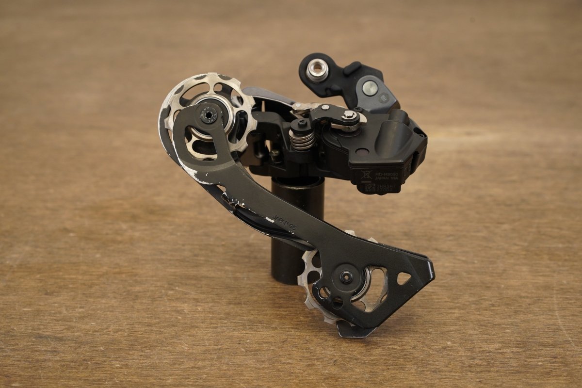 Shimano Ultegra R8050 Di2 GS 11 Speed Electronic Rim Brake Road Groupset 8050