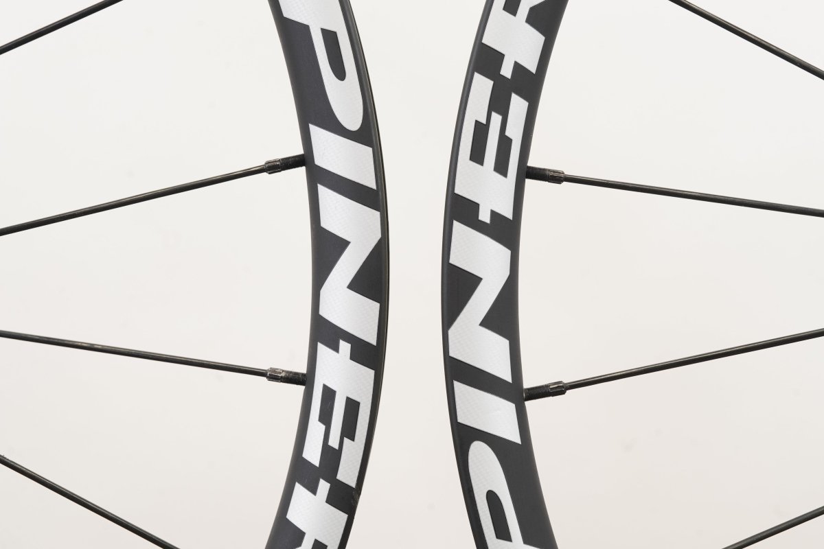 Spinergy GXX 44 Carbon Tubeless Clincher Disc Brake Wheelset Shimano/SRAM 11 Speed