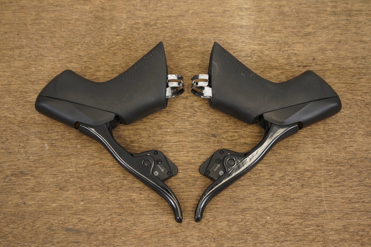SRAM Force eTap AXS D1 HRD 12 Speed Wireless Electronic Disc Brake Shifters
