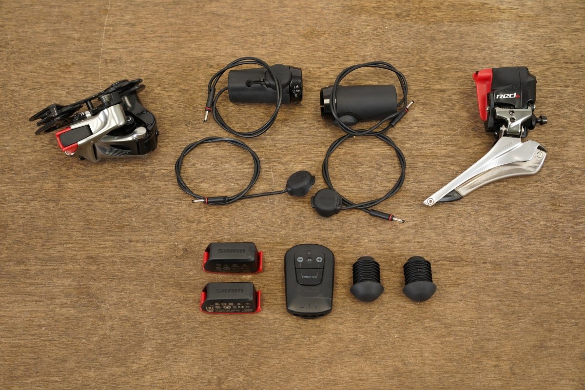 SRAM Red eTap 11 Speed Wireless Electronic BlipBox TT Triathlon Groupset