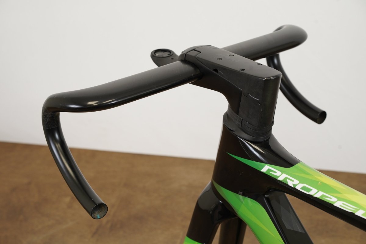XS Giant Propel Advanced Pro Carbon Aero Disc Brake Road Frameset + Cockpit