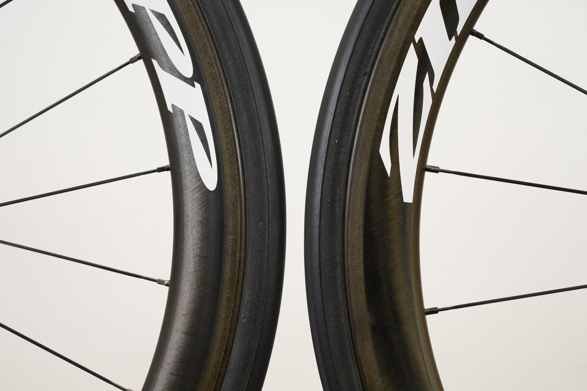 Zipp 302 Carbon Clincher Rim Brake Wheelset Shimano/SRAM 11 Speed